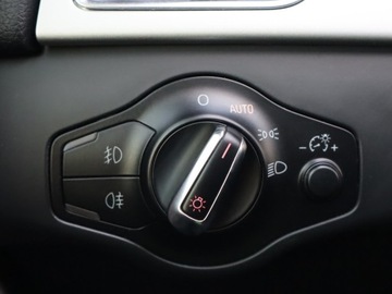 Audi A5 8T Coupe 1.8 TFSI 170KM 2008 Audi A5 1.8 TFSI, Skóra, Navi, Xenon, Bi-Xenon, zdjęcie 17