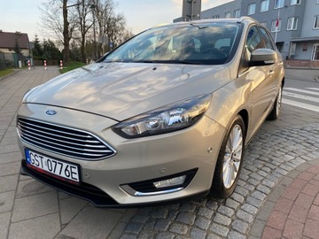 Ford Focus III Kombi Facelifting 1.0 EcoBoost 125KM 2014 navi alu 17&#039; PDC P+T climatronic, zdjęcie 16