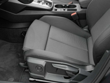 Audi A3 8Y Limousine 1.5 35 TFSI 150KM 2023 Audi A3 Limousine DW4WP84#35 TFSI mHEV S Line S, zdjęcie 12