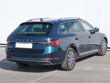 Skoda Superb III Kombi Facelifting 2.0 TDI 190KM 2019 Skoda Superb 2.0 TDI, Salon Polska, 187 KM, zdjęcie 4