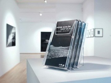 Подставка для листовок, брошюр, 1/3 А4, 3 кармана