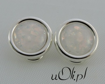 Серебристые клипсы из белого опала