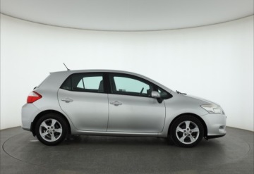 Toyota Auris I Hatchback 1.6 Valvematic 132KM 2010 Toyota Auris 1.6 Valvematic, Salon Polska, Skóra, zdjęcie 5