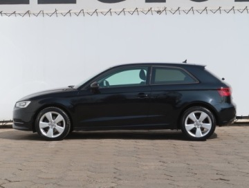 Audi A3 8V Hatchback 3d 1.6 TDI clean diesel 110KM 2015 Audi A3 1.6 TDI, Automat, Navi, Xenon, Bi-Xenon, zdjęcie 2