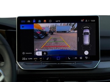 Volkswagen Golf VIII Variant 1.5 eTSI 150KM 2024 Volkswagen Golf 1.5 Benzyna 150KM, zdjęcie 32