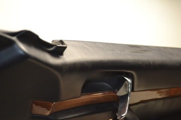 Mercedes W140 SE Обшивка правой передней двери