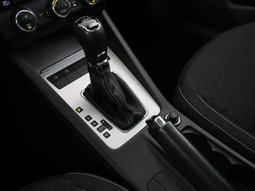 Skoda Octavia III Kombi 1.4 TSI 140KM 2015 Škoda Octavia Skoda Octavia DSG bi-xenon panorama, zdjęcie 25