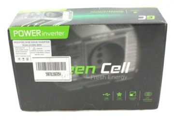 Автомобильный инвертор GREEN CELL 300Вт/600Вт 24В