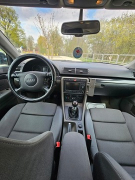 Audi A4 B6 Avant 1.9 TDI PD 131KM 2004 Audi A4 Avant Hak - Klimatyzacja - 1.9TDI - 131 KM, zdjęcie 5