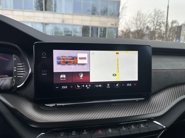 Skoda Octavia IV Kombi 2.0 TDI SCR 200KM 2022 Skoda Octavia 2.0 TDI 4x4 RS DSG 200KM Pakiet Simp, zdjęcie 13