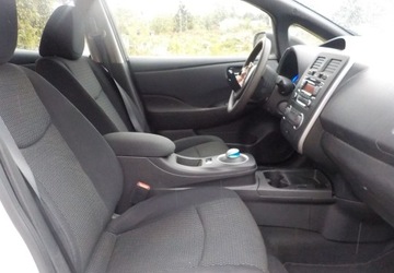 Nissan Leaf I Hatchback 5d Facelifting Elektryczny 109KM 2016 Nissan Leaf Okazja Elektryczny 109KM, zdjęcie 16