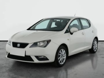 Seat Ibiza IV Hatchback 5d Facelifting 1.2 TSI 105KM 2015 Seat Ibiza 1.2 TSI, Salon Polska, Serwis ASO, zdjęcie 1