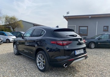 Alfa Romeo Stelvio SUV 2.0 Turbo 280KM 2018 Alfa Romeo Stelvio Alfa Romeo Stelvio, zdjęcie 2