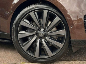 Land Rover Range Rover V 2025 LAND ROVER Range Rover V8 P615 SV 4.4 (615KM) 2025, zdjęcie 1