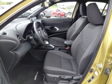 Toyota Yaris IV Hatchback 1.5 Hybrid Dynamic Force 116KM 2022 Toyota Yaris Cross Hybrid 1.5 Comfort TOYOTA Yaris, zdjęcie 14