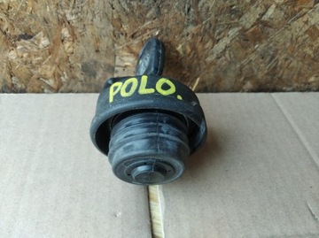 KLÍČEK + ZÁCPA  PLNĚNÍ VW POLO