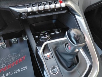 Peugeot 3008 II Crossover 1.5 BlueHDI 130KM 2018 Peugeot 3008 Crossway Full LED Sensor Kamera El.klapa Sensor Elektryka 2xP, zdjęcie 19