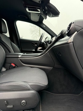 Mercedes GLC C254/X254 2022 MERCEDES-BENZ GLC 200 4MATIC 227KM Polski Salon FAKTURA VAT23% Jak NOWY, zdjęcie 21