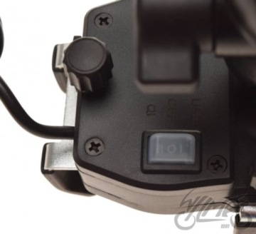 ДЕРЖАТЕЛЬ ДЛЯ ТЕЛЕФОНА С КРЕПЛЕНИЕМ НА РУЛЬ