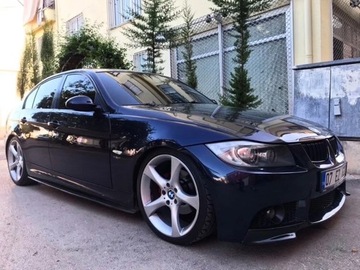 Накладки на пороги BMW E90 E91 E92 Black Piano Боковые накладки на пороги
