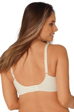 Triumph Body Make-up Soft Touch WP EX 75c;черный