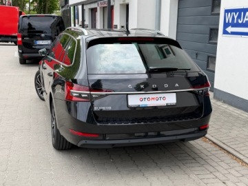 Skoda Superb III Kombi Facelifting 2.0 TDI SCR 150KM 2022 SKODA SUPERB 2.0 TDI DSG 150 KM, NETTO: 81.220 ZŁ + VAT, zdjęcie 25