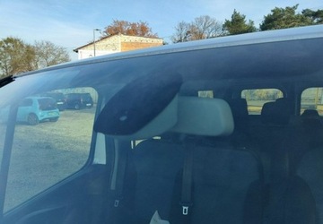 Opel Vivaro B Kombi Extra Long H1 2,9t 1.6 BiTurbo 125KM 2017 Opel Vivaro Tylko 162.000km 9 osob Super stanModel 2018 1.6 Diesel, zdjęcie 8