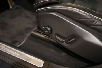 Volvo XC90 II SUV 2.0 D5 235KM 2018 Volvo XC 90 D5 AWD R-Design 2.0 Diesel 235KM, zdjęcie 30