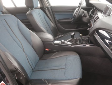 BMW Seria 1 F20-F21 Hatchback 5d 116i 136KM 2011 BMW 1 116i, Klima, Klimatronic, Tempomat, zdjęcie 8