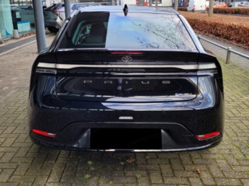 Toyota Prius V (XW60) 2.0  Hybrid Dynamic Force Plug-in 223KM 2025 Od ręki - Prestige 2.0 Hybrid Plug-in 223KM | Podgrzewane fotele!, zdjęcie 2