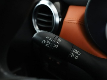 Nissan Micra V 1.0 73KM 2018 Nissan Micra Klimatyzacja Czujniki parkowania, zdjęcie 29