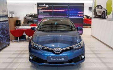 Toyota Auris II Hatchback 5d Facelifting 1.6 Valvematic 132KM 2016 Toyota Auris 1.6 Comfort Style 1.6 Benzyna 132KM, zdjęcie 1