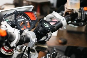 Beeline Moto II | Powered Mount Insert | Ładowarka Motocyklowa