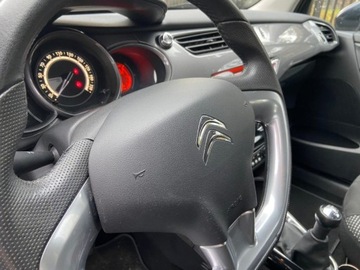 Citroen C3 II Hatchback facelifting 1.2 VTi 82KM 2015 Citroen C3 Citroen C3 1.2 B Panorama Klimatyzacja Niski Przebieg 86 tys.km, zdjęcie 33