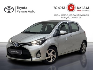 Toyota Yaris III Hatchback 5d Facelifting Hybrid 100KM 2015 Toyota Yaris Hybrid 100 Premium III (2011-2019) To