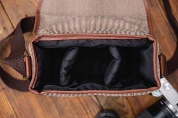 Женская сумка для фотоаппарата в стиле ретро