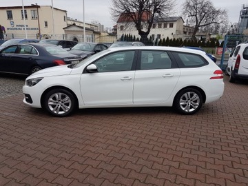 Peugeot 308 II SW Facelifting 1.5 BlueHDI 130KM 2019 Peugeot 308 SW BLUEHDI 130 STOP &amp; START, zdjęcie 1