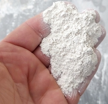Wypełniacz żywic zagęszczacz nawóz mączka dolomitowa biel puder biały 1 kg