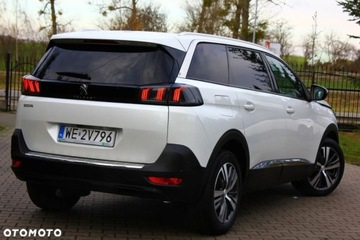Peugeot 5008 II Crossover Facelifting 1.5 BlueHDi 130KM 2021 Peugeot 5008 Peugeot 5008 1.5 BlueHDI Allure SampS 1.5 Diesel 130KM, zdjęcie 12