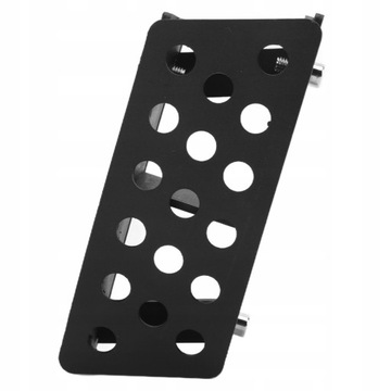 Поднятые педали акселератора