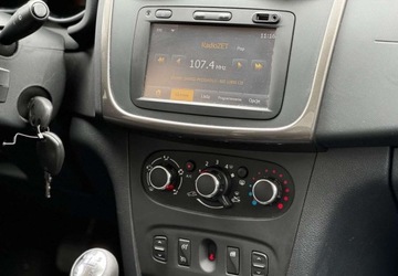 Dacia Sandero II Hatchback 5d TCe  90KM 2015 Dacia Sandero Stepway Dacia Sandero Stepway TCe 90 Prestige, zdjęcie 19