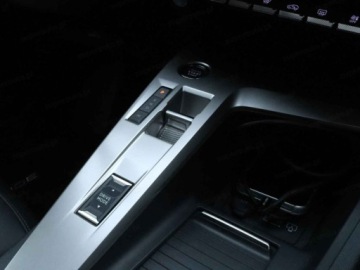 Peugeot 308 III 2025 Od ręki - Allure e-DCS6 1.2 mHEV 145KM / Pakiet Wygoda, Komfort, zdjęcie 7