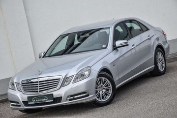 Mercedes Klasa E W212 Limuzyna 200 CGI BlueEFFICIENCY 184KM 2011 Mercedes-Benz Klasa E MERCEDES E200 184KM ELEGANCE 7G-TRONIK Xenon Navi Gw, zdjęcie 2