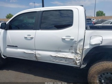 Toyota Tacoma II 2023 Toyota Tacoma TRD Pro 2023 3.5l 3.5 Benzyna 278KM, zdjęcie 2