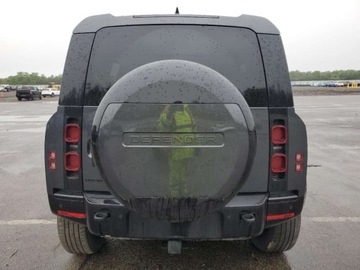 Land Rover Defender IV (L663) 2025 Land Rover Defender 110 X-Dynamic SE 2025 3.0l 3.0 Benzyna 395KM, zdjęcie 2