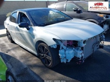 Toyota Camry IX 2025 Toyota Camry XSE, od ubezpieczalni 2.5 Hybryda 184KM