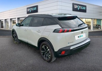 Peugeot 2008 II e-SUV Elektryczny 50kWh 136KM 2023 Peugeot 2008 e-2008 GT SalonPL FVat Od Reki Bogata Wersja Elektryczny, zdjęcie 7