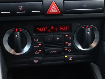 Audi A3 8P Hatchback 3d 1.9 TDI 105KM 2008 Audi A3 1.9 TDI, Klima, Klimatronic, Tempomat,ALU, zdjęcie 15
