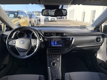 Toyota Auris II Touring Sports Facelifting 1.8 Hybrid 136KM 2017 Toyota Auris Hybrid 135 Selection II (2012-) Hybri, zdjęcie 8