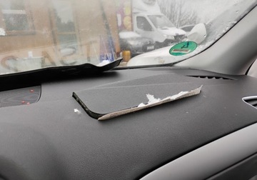 Audi A4 B8 Avant Facelifting 2.0 TDI 177KM 2014 Audi A4 Avant 112014r, 2.0TDI. AUTOMAT. Uszkodzony przod. 2.0 Diesel, zdjęcie 14